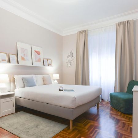 Piramide Deluxe Apartment Roma Exterior foto