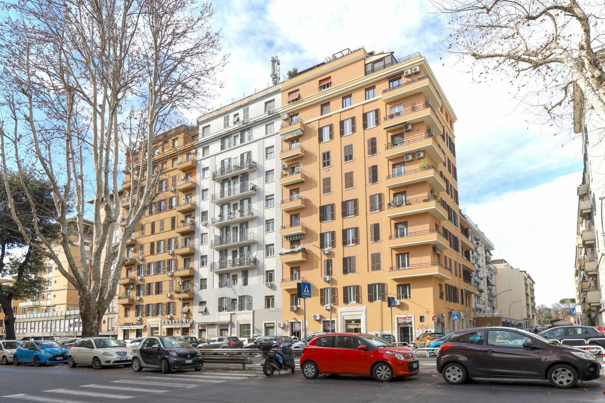 Piramide Deluxe Apartment Roma Exterior foto